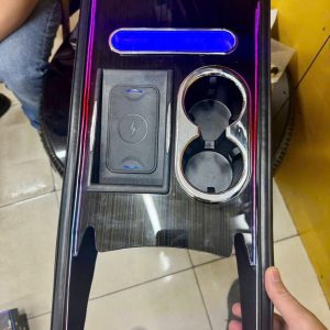 Bệ tỳ tay Yên Ngựa Vinfast VF6