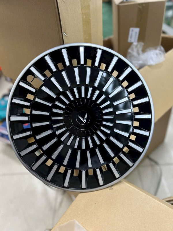 Ốp Mâm VinFast VF3 – Nâng Tầm Phong Cách & Bảo Vệ Mâm Xe