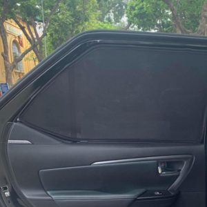 Rèm Che Nắng Ô Tô Toyota Fortuner Chống Tia UV Hiệu Quả