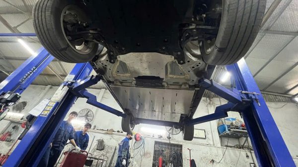 Tấm Ốp Bảo Vệ Pin VF5 – Giải Pháp Bảo Vệ Pin Hiệu Quả Cho Xe Điện
