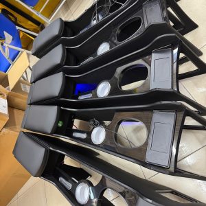 Bệ Tỳ Tay Yên Ngựa Vinfast VF5 Cao Cấp - Sạc Không Dây - Cổng Tẩu - Cổng USB - Cổng Type C