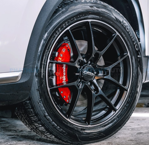 Ốp Má Phanh Brembo CNC Santafe 2020+