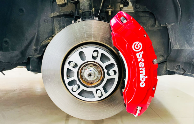 Ốp Má Phanh Brembo CNC Toyota Vios 2020+