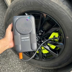 Bơm Lốp Kiêm Kích Bình Ô Tô Soulor – Giải Pháp Cứu Hộ Đa Năng Cho Mọi Hành Trình