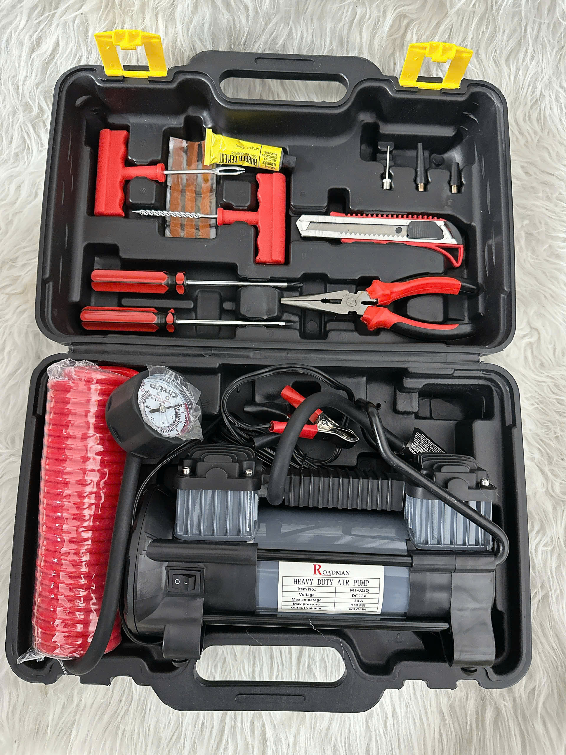 Bơm Hơi Ô Tô 2 XiLanh 12V Công Suất Lớn